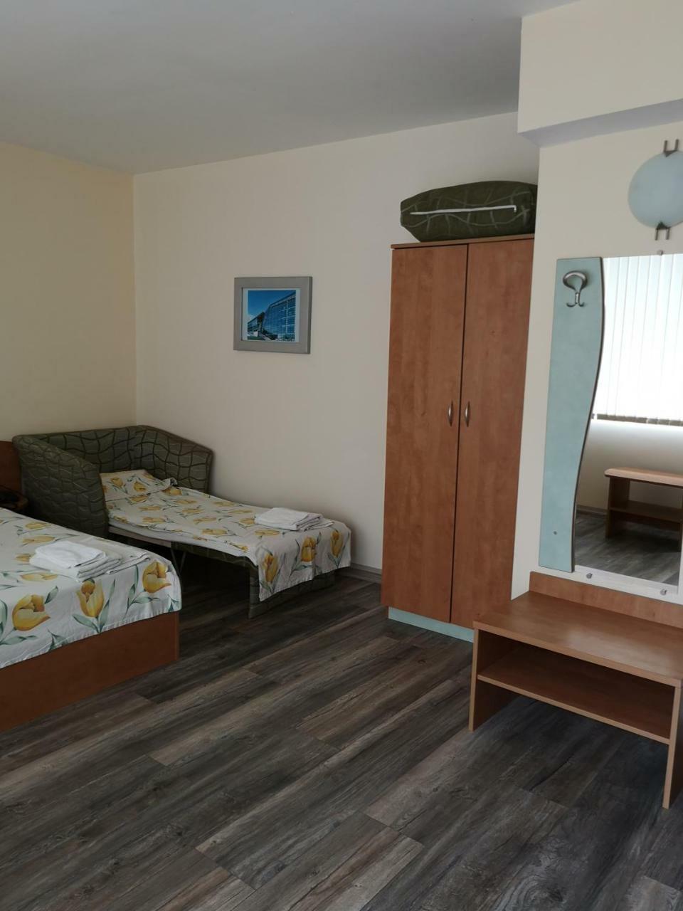 Fresh Family Hotel Ράβντα Εξωτερικό φωτογραφία