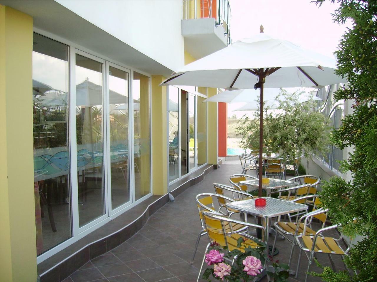 Fresh Family Hotel Ράβντα Εξωτερικό φωτογραφία