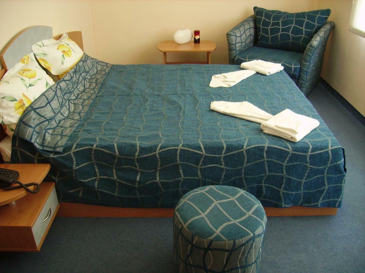 Fresh Family Hotel Ράβντα Εξωτερικό φωτογραφία